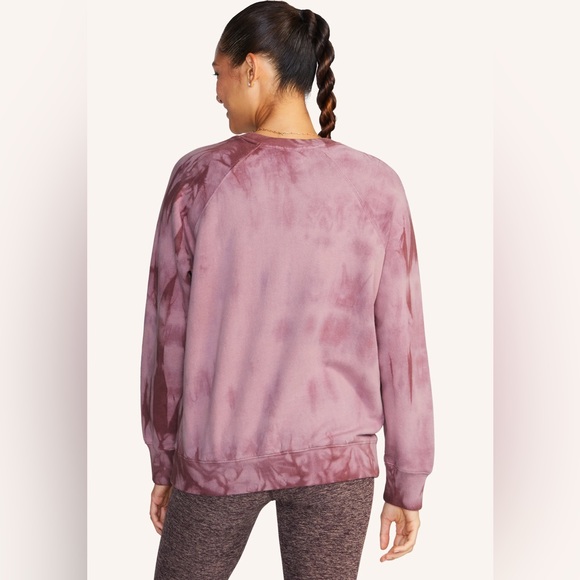 Peloton SPIRITUAL GANGSTER Classic Raglan Crewneck - Picture 5 of 11